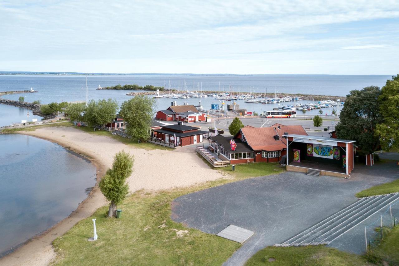 First Camp Granna - Vattern Hotel Exterior photo